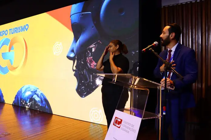 Alexandre Nakagawa representou a Embratur durante a abertura da Expo Turismo Goiás. Crédito: Felipe Lima/Brasilturis