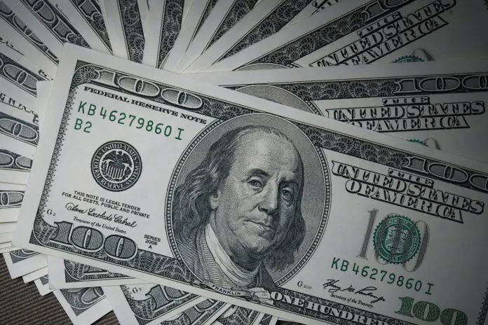 No trimestre, o dólar respondeu por 47,7% do volume de transações, um crescimento de 9,9% em relação ao mesmo período do ano anterior. Crédito: Divulgação