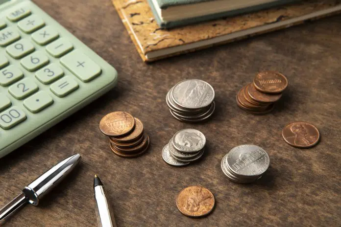 close-up-coins-table IOF