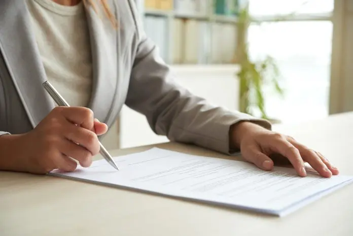 Executiva tem missão de ampliar e consolidar o portfólio internacional da operadora EHTL, tanto no lazer quanto no corporativo. Crédito: pressfoto / freepik