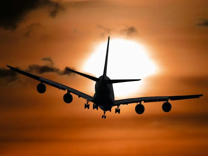 A prática chama atenção em um momento de crescente transparência na precificação do setor aéreo Crédito: Pixabay/pexels