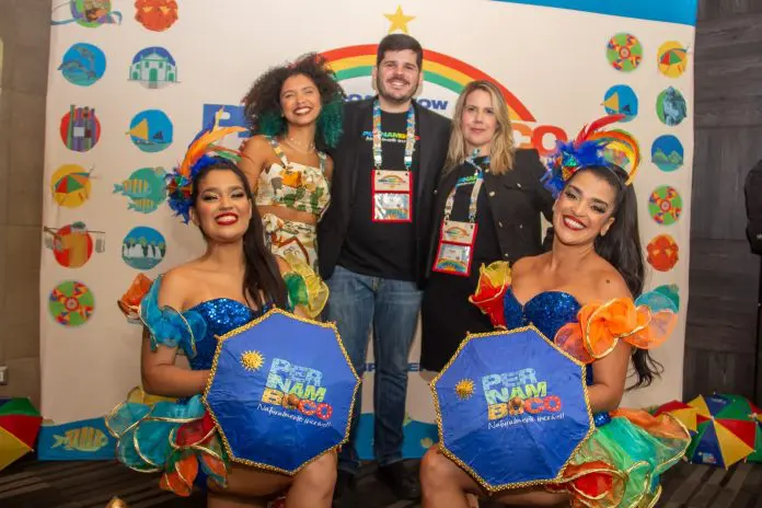 Equipe da Empetur junto ao Balé Cultural Equipe da Empetur junto ao Balé Cultural. Crédito: Divulgação