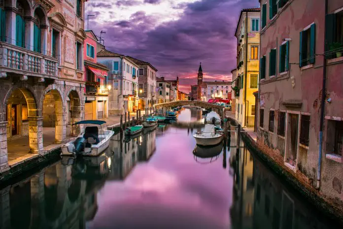 federico-beccari-ryC3SVUeRgY-unsplash Veneza