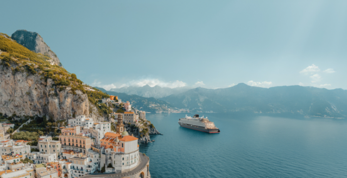 handler (3) Explora Journeys