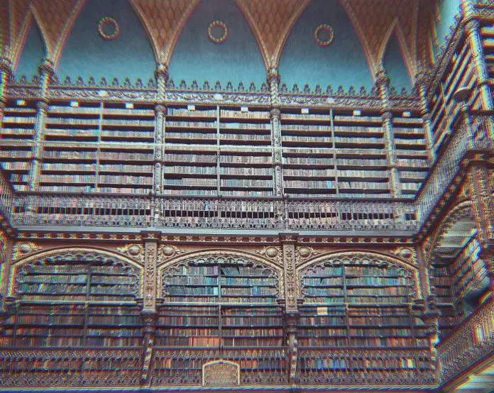 Real Gabinete Português, no Rio de Janeiro, é considerada uma das mais belas bibliotecas do mundo. Crédito: Rosilaine Alves/ Unsplash