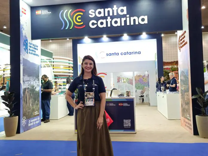 Catiane Seif, secretária de Estado do Turismo de Santa Catarina, durante o BTM 2025. Crédito: Kamilla Alves/Brasilturis