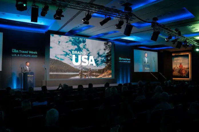 Fred Dixon apresenta a campanha America the Beautiful. Crédito: Brand USA