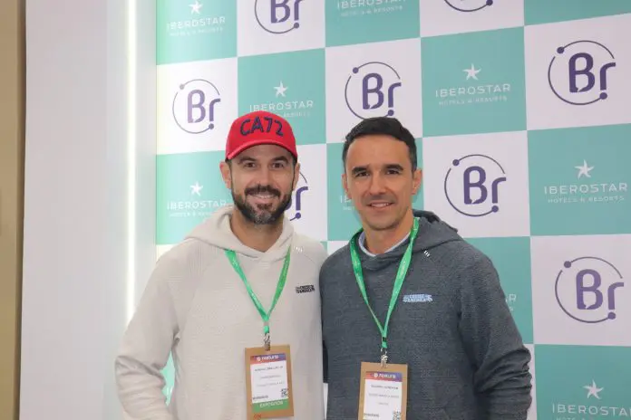 Randall Smallye e Eduardo Genekian, da Cruise America. Crédito: Maurício Herschander/ Brasilturis Randall Smallye e Eduardo Genekian, da Cruise America. Crédito: Maurício Herschander/ Brasilturis