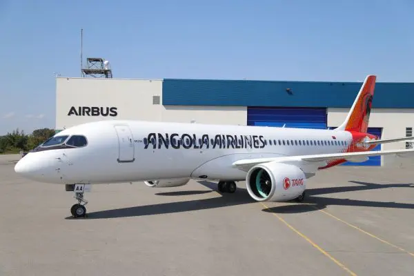 Taag Airbus A220-300