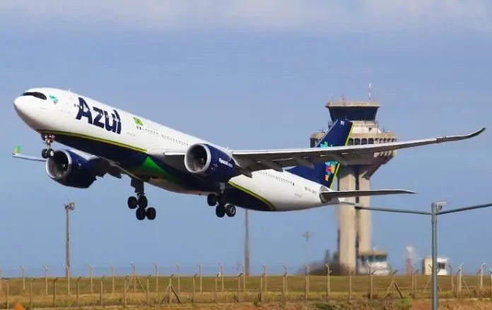 Azul