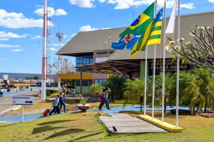 Aeroporto de Caldas Novas receberá recursos para estudos e projetos visando futuras melhorias de infraestrutura. Crédito: Divulgação/Socicam