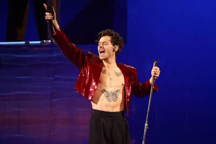 Harry Styles retorna ao Brasil com dois shows da turnê mundial em São Paulo, em julho de 2026. Crédito: Henry Nicholls/Reuters