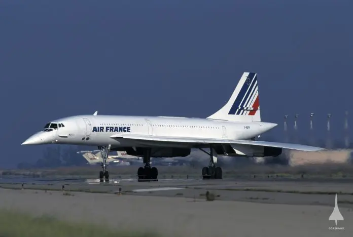 Para marcar a data, a companhia apresenta um documentário inédito em seu canal no YouTube e lança uma coleção de produtos comemorativos Air France Concorde