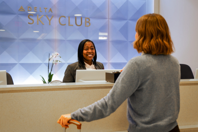 Atualizações e anúncios de novos salões fazem parte do compromisso contínuo da Delta de elevar a experiência dos clientes no aeroporto Crédito: Divulgação/Delta Air Lines contínuo da Delta de elevar a experiência dos clientes no aeroporto Crédito: Divulgação/Delta Airlines