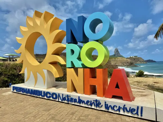 Carnaval impulsiona ocupação hoteleira e permanência média em Fernando de Noronha. Crédito: Divulgação/Pedro Menezes