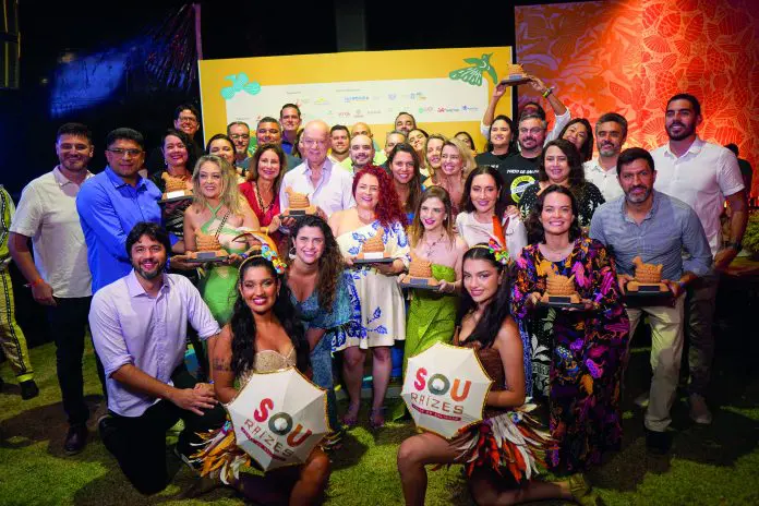 Premiados no Sou Porto de Galinhas 2025, que teve o tema Raízes como tema. Foto Luiz Fabiano Porto de galinhas