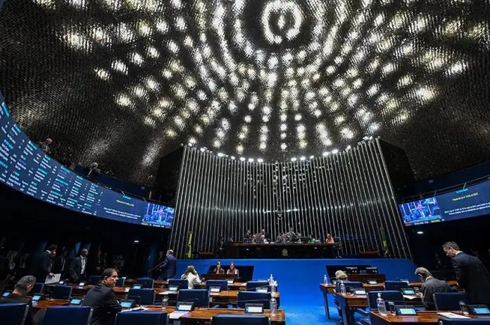 Senado aprova projeto que reconhece empresas de turismo receptivo e envia texto modificado à Câmara Crédito: Carlos Moura / Agência Senado