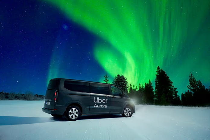As viagens Uber Aurora estarão disponíveis no fim de semana do equinócio da primavera, nos dias 20 e 21 de março, em Rovaniemi, na Lapônia. Crédito: Divulgação/Uber As viagens Uber Aurora estarão disponíveis no fim de semana do equinócio da primavera, nos dias 20 e 21 de março, em Rovaniemi, na Lapônia. Crédito: Divulgação/Uber