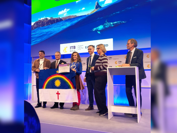 Projeto Golfinho Rotador recebe prêmio internacional durante a ITB Berlin Crédito: Divulgação