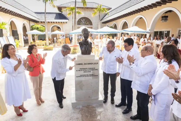 Presidente dominicano inaugura escola de hospitalidade em Punta Cana em parceria com a Meliá Hotels International Crédito: Divulgação