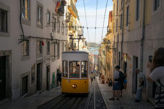 Fórum Atlântico de Turismo reunirá lideranças de Brasil e Portugal em São Paulo Crédito: Niklas Jeromin/pexels Fórum Atlântico de Turismo reunirá lideranças de Brasil e Portugal em São Paulo Crédito: Niklas Jeromin/pexels