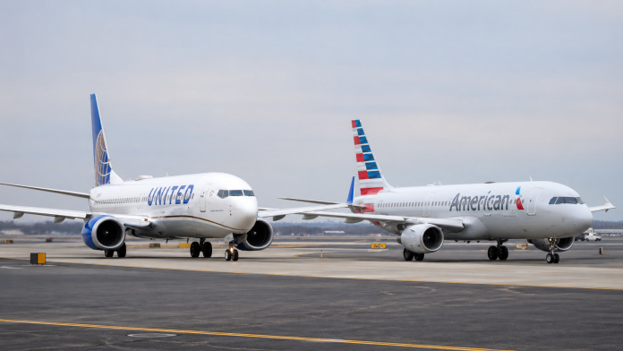 Possível fusão entre United e American é discutida com Trump e pode concentrar quase 40% dos assentos domésticos nos EUA.