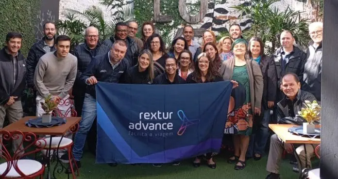 Encontro reuniu agentes para apresentar destino e conectividade aérea Crédito: Divulgação/RexturAdvance e Trend