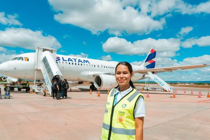 MPor investe na formação de pilotas e mecânicas na aviação. Crédito: Vosmar Rosa