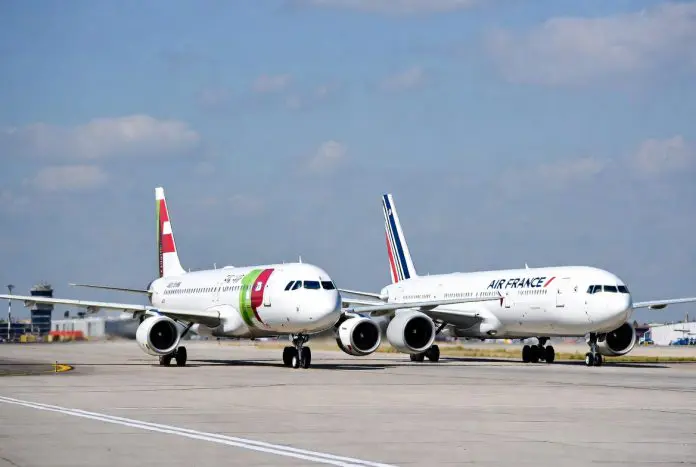 Air France-KLM apresenta proposta para comprar participação minoritária na Tap e destaca Lisboa como hub estratégico para conexões globais.