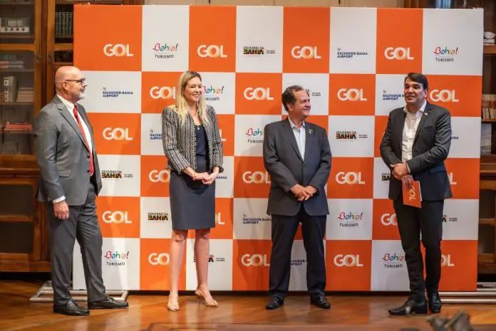 Porta-vozes anunciam em coletiva de imprensa a expansão da malha aérea da Gol a partir do aeroporto de Salvador Crédito: Victor Erlacher/Divulgação Gol