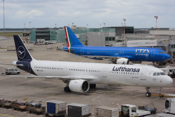 Lufthansa investirá 325 milhões de euros para elevar participação na ITA Airways e assumir 90% da aérea italiana até 2027.