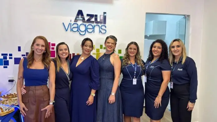 Novas lojas da Azul Viagens ampliam presença da operadora em mercados estratégicos do turismo nacional. Crédito: Divulgação/Azul Viagens