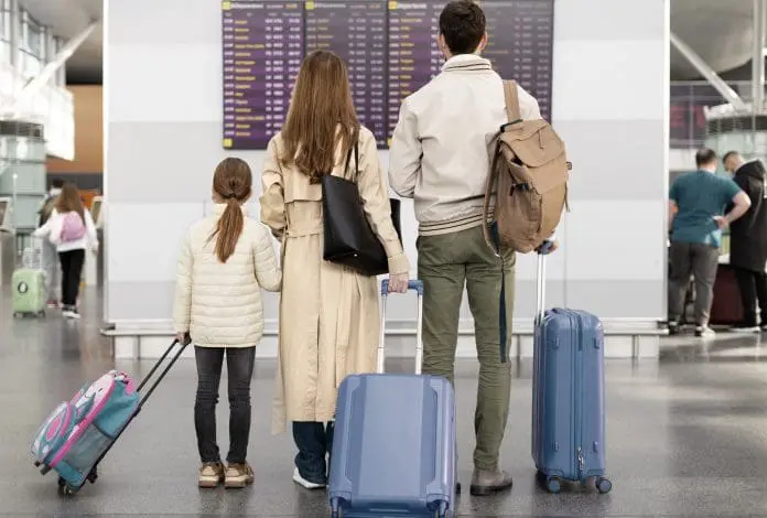 full-shot-family-airport aviação doméstica recorde