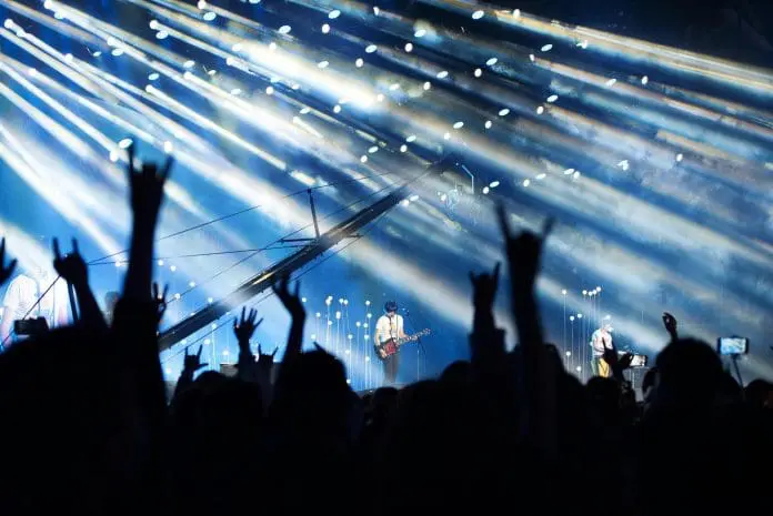 Rock in Rio 2026 deve ampliar geração de empregos e fortalecer turismo e economia no Rio de Janeiro. Crédito: Mark Wu/pexels