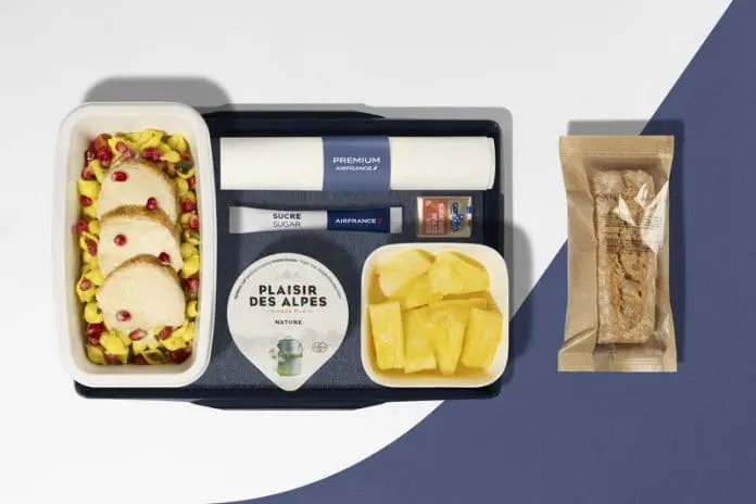 Segunda refeição da cabine Premium Crédito: DIvulgação/Air France