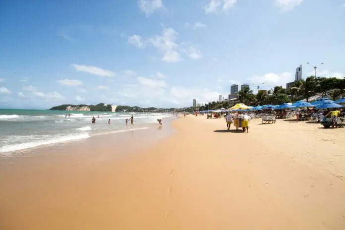 Rio Grande do Norte registra alta de 313% no número de passageiros argentinos e amplia conectividade aérea. Ystallonne Alves/ Unsplash