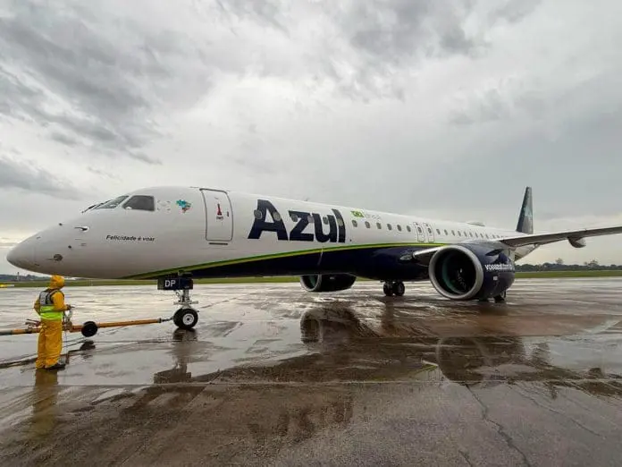 Azul Embraer