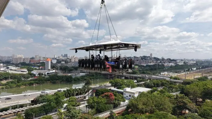Dinner in the Sky