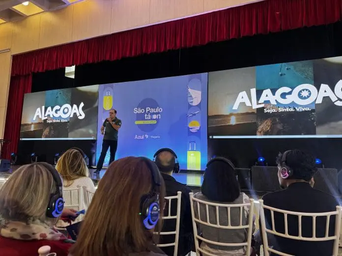 Agentes de viagens participaram de capacitação e rodadas de negócios sobre o Destino Alagoas durante o Azul Tá On. Crédito: Bárbara Agra/Ascom Setur Agentes de viagens participaram de capacitação e rodadas de negócios sobre o Destino Alagoas durante o Azul Tá On. Crédito: Bárbara Agra/Ascom Setur