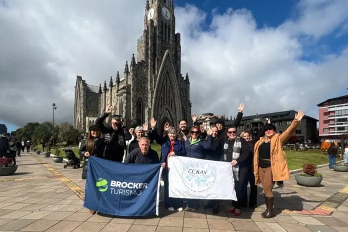 Agentes de viagens participaram de uma imersão técnica pelas principais atrações turísticas de Gramado e Canela. Crédito: Divulgação/Brocker Turismo