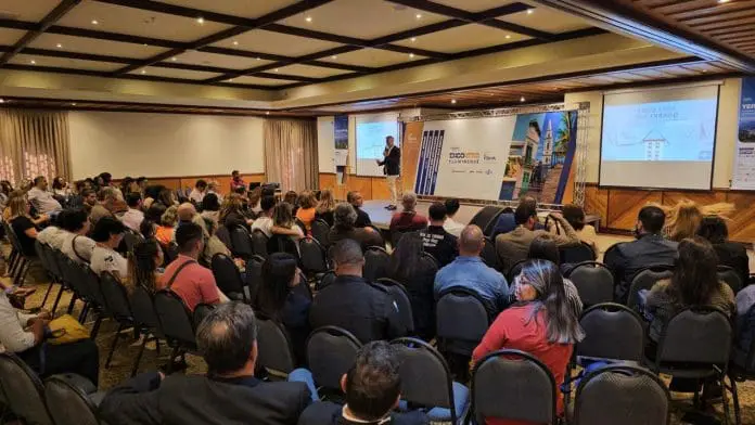 Encontro Fluminense FBHA chega a Teresópolis com debates sobre IA, Reforma Tributária e desenvolvimento do turismo.