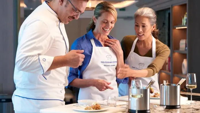 Oceania Cruises terá programação temática com chefs, especialistas e experiências culturais em roteiros de 2027. Crédito: Divulgação/Oceania Cruises Oceania Cruises terá programação temática com chefs, especialistas e experiências culturais em roteiros de 2027. Crédito: Divulgação/Oceania Cruises