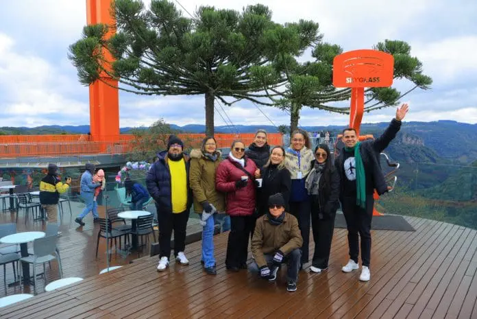Skyglass Canela famtours