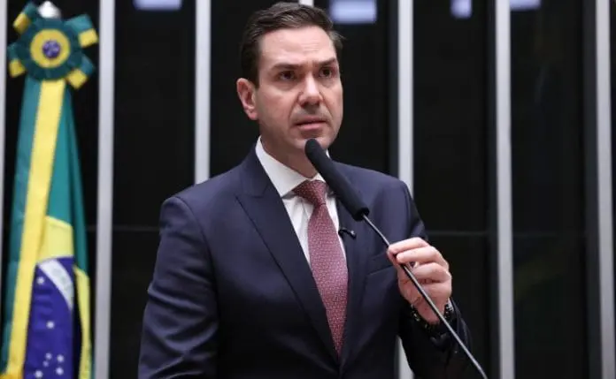 Comissão de Turismo da Câmara realiza audiência para discutir obstáculos e caminhos para fortalecer o setor de cruzeiros marítimos. Kayo Magalhães / Câmara dos Deputados Fonte: Agência Câmara de Notícias