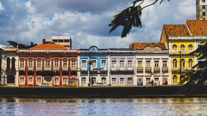 Cristian Delgado percorreu quatro destinos brasileiros para divulgar o país ao mercado espanhol, sendo Recife (na foto), um deles. Crédito: thiago japyassu/pexels