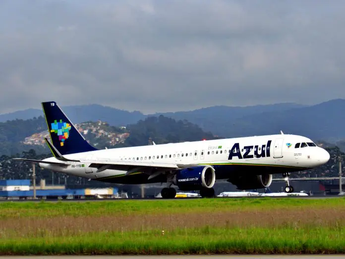 passageiros Azul Julho
