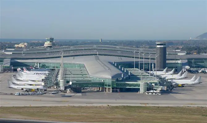 greve no aeroporto de Barcelona