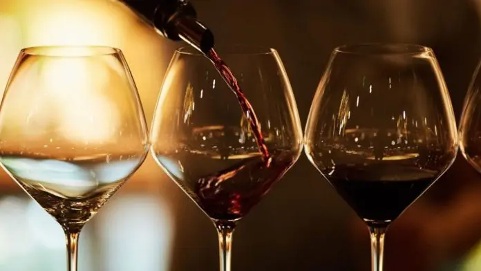 Azamara vinho