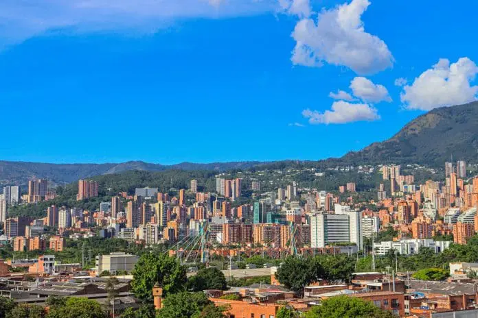 pexels-daniel-velez-351059015-33437205