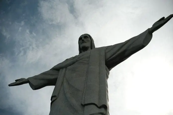 Reforma no Cristo Redentor altera temporariamente o acesso ao monumento até maio de 2027. Crédito: Sofia Fraire/pexels